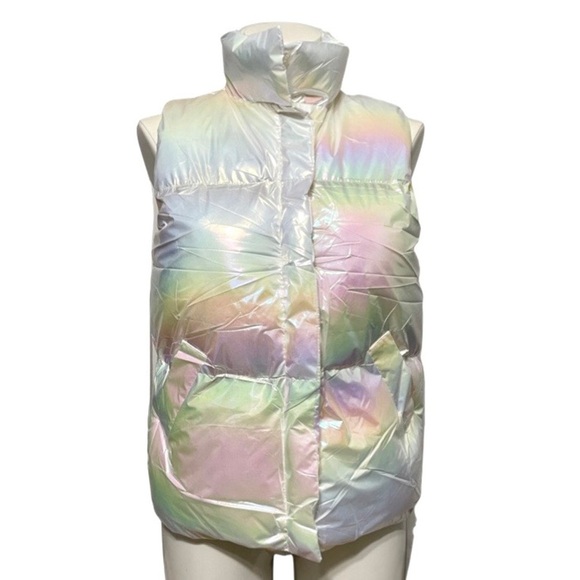Pearlescent white puffer vest NWT - Picture 1 of 10